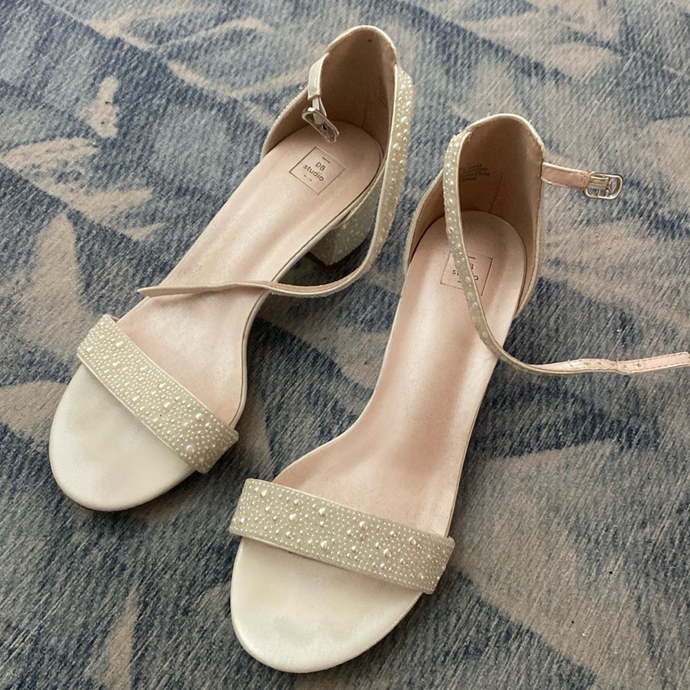 David Bridal shoes size 7 - worn